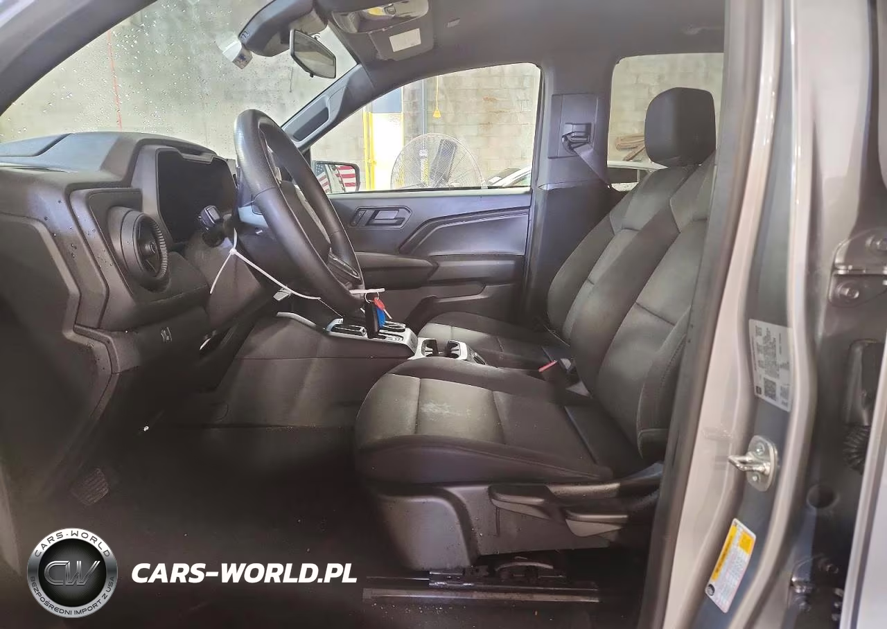 2024 Chevrolet Colorado VIN:1GCGSBEC5R1236724 - 7