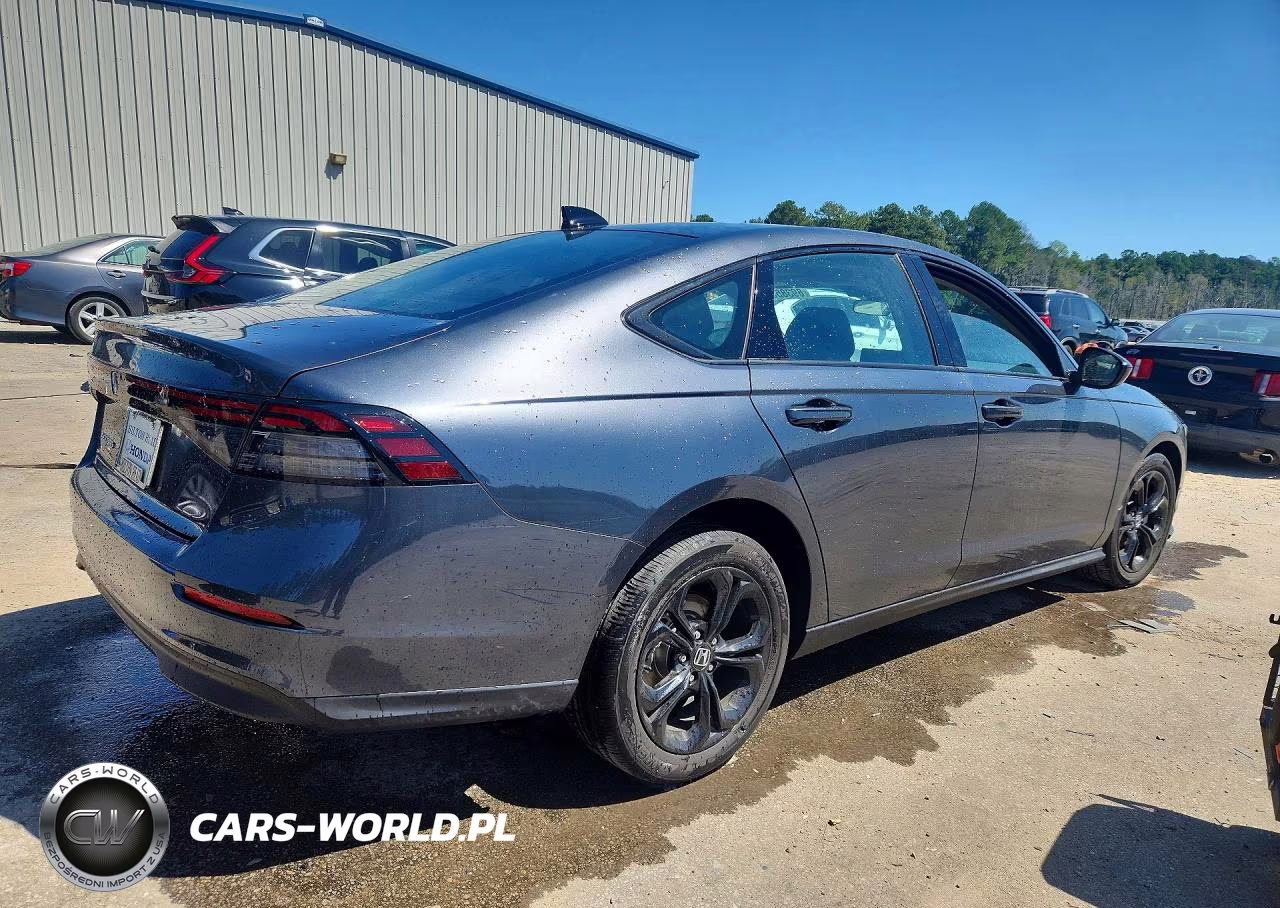 2025 Honda Accord Se VIN:1HGCY1F43SA027925 - 3