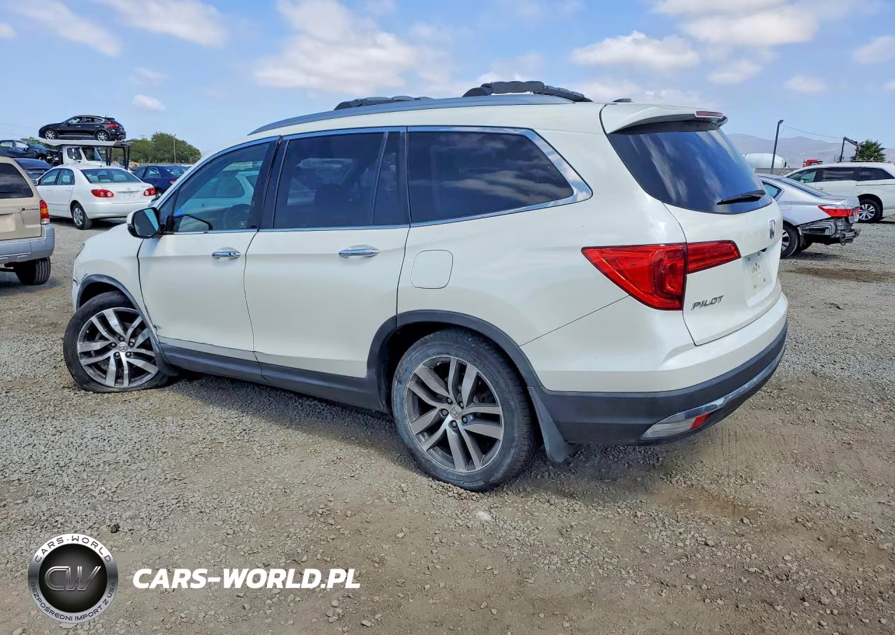2016 Honda Pilot Touring VIN:5FNYF5H99GB017571 - 2