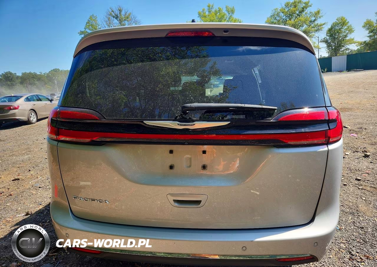 2024 Chrysler Pacifica Touring L VIN:2C4RC1BG5RR159307 - 6