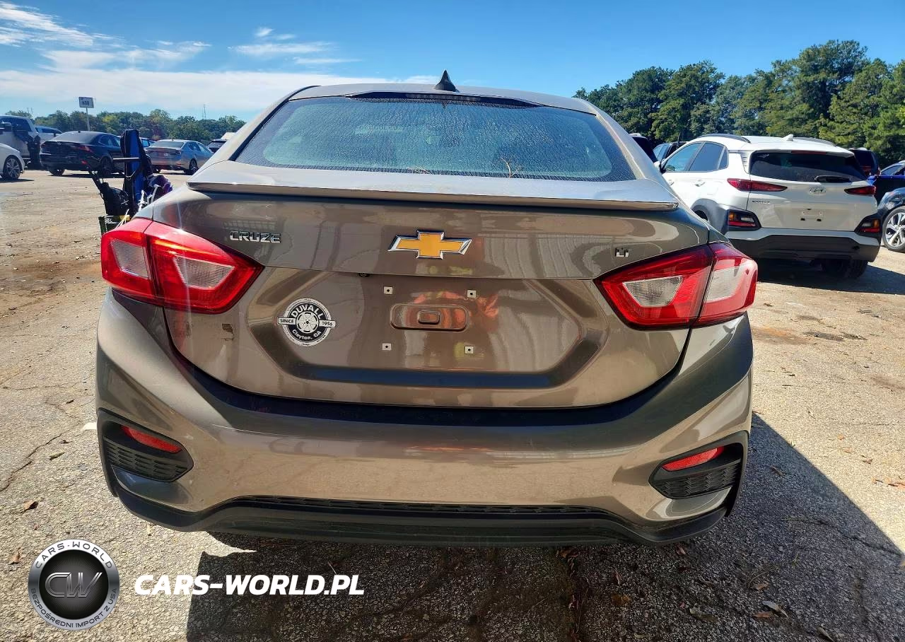2018 Chevrolet Cruze Lt VIN:1G1BE5SM0J7241999 - 6