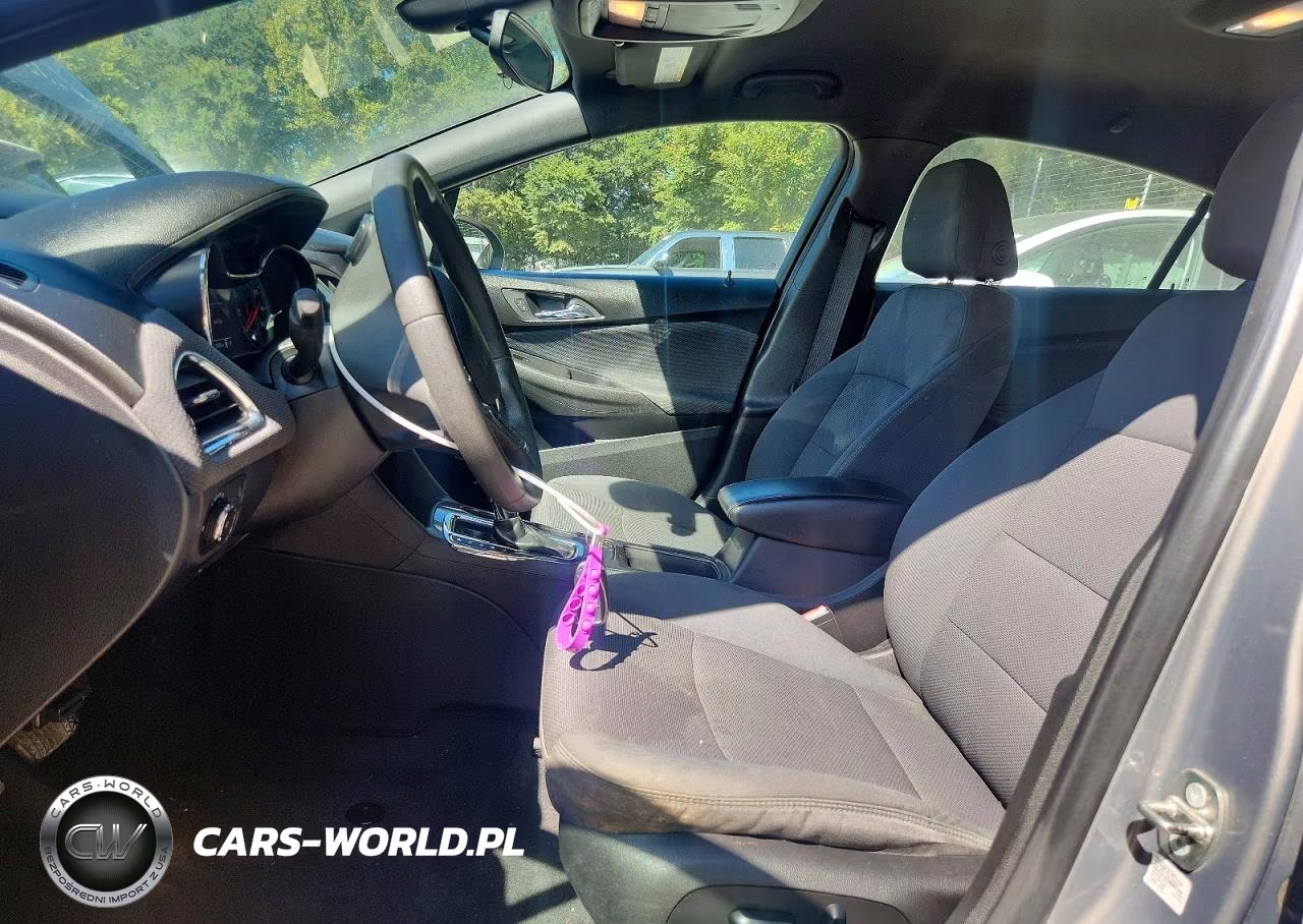 2018 Chevrolet Cruze Lt VIN:1G1BE5SM0J7241999 - 7
