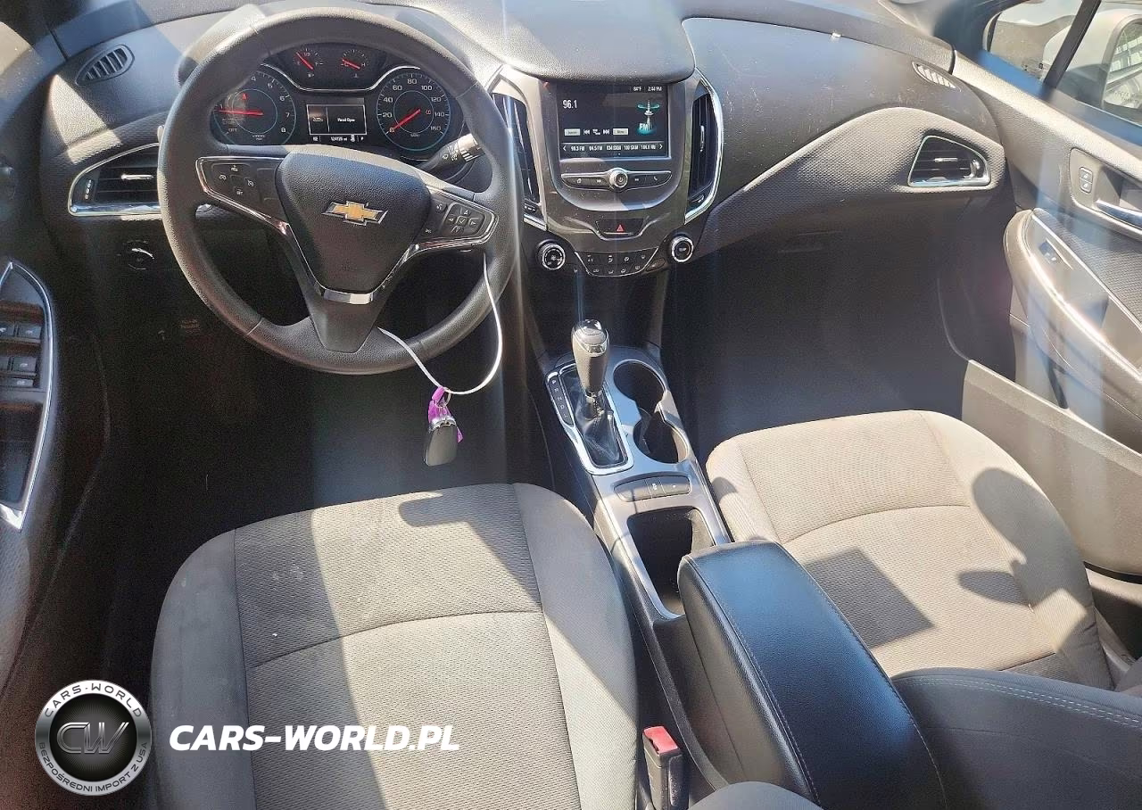 2018 Chevrolet Cruze Lt VIN:1G1BE5SM0J7241999 - 8