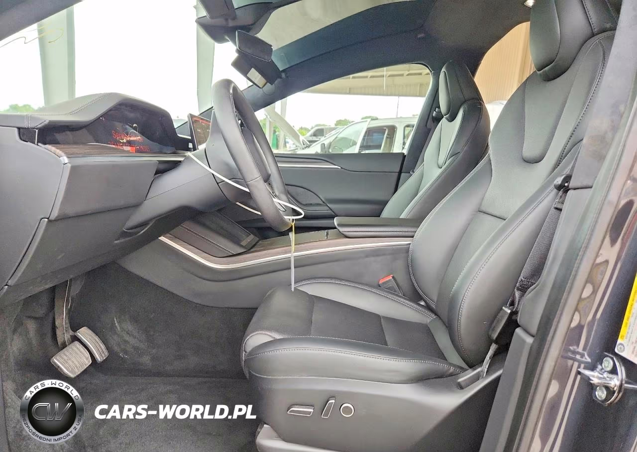 2024 Tesla Model X VIN:7SAXCAE56RF439365 - 7