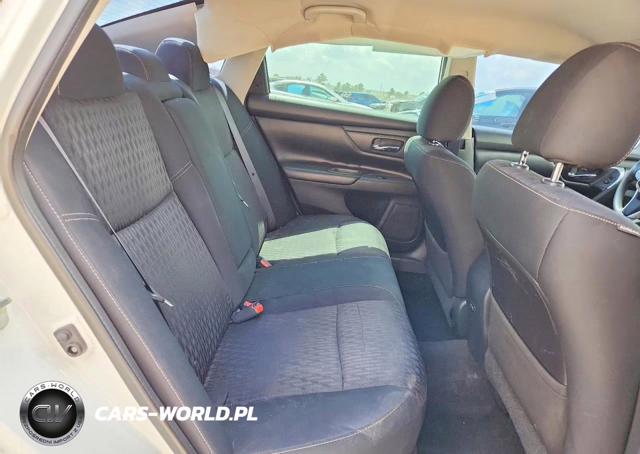 2018 Nissan Altima 2.5 S VIN:1N4AL3AP6JC230205 - 10