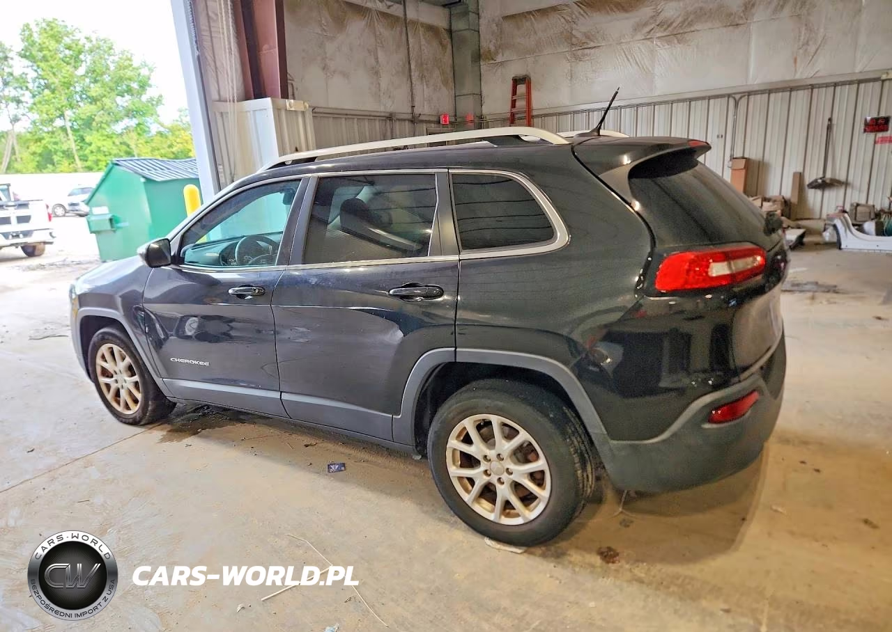 2014 Jeep Cherokee Latitude VIN:1C4PJLCSXEW288527 - 2