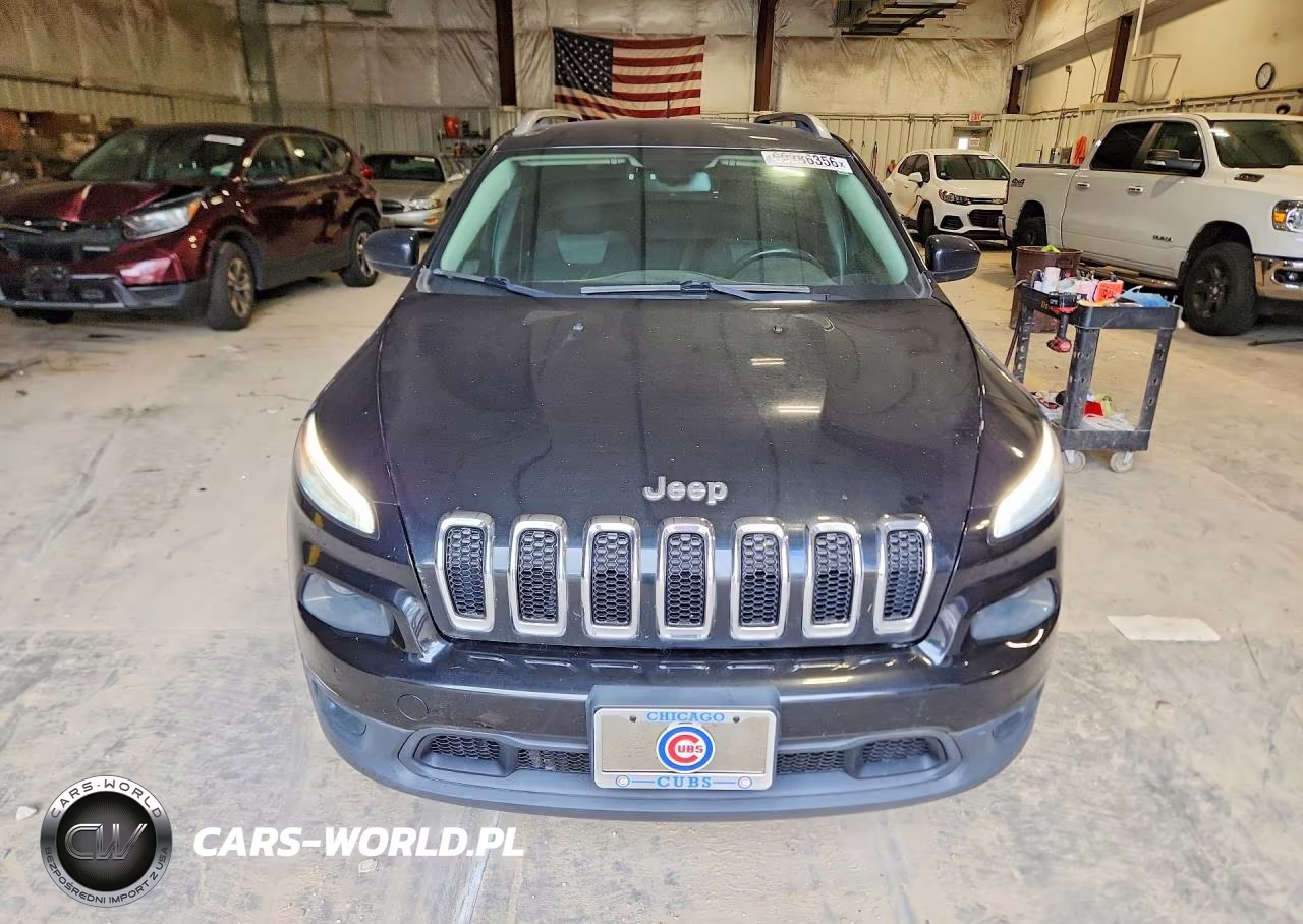 2014 Jeep Cherokee Latitude VIN:1C4PJLCSXEW288527 - 5