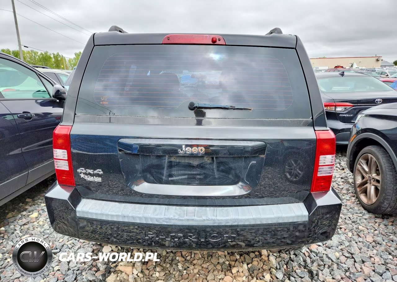 2010 Jeep Patriot Sport VIN:1J4NF2GB6AD657879 - 6