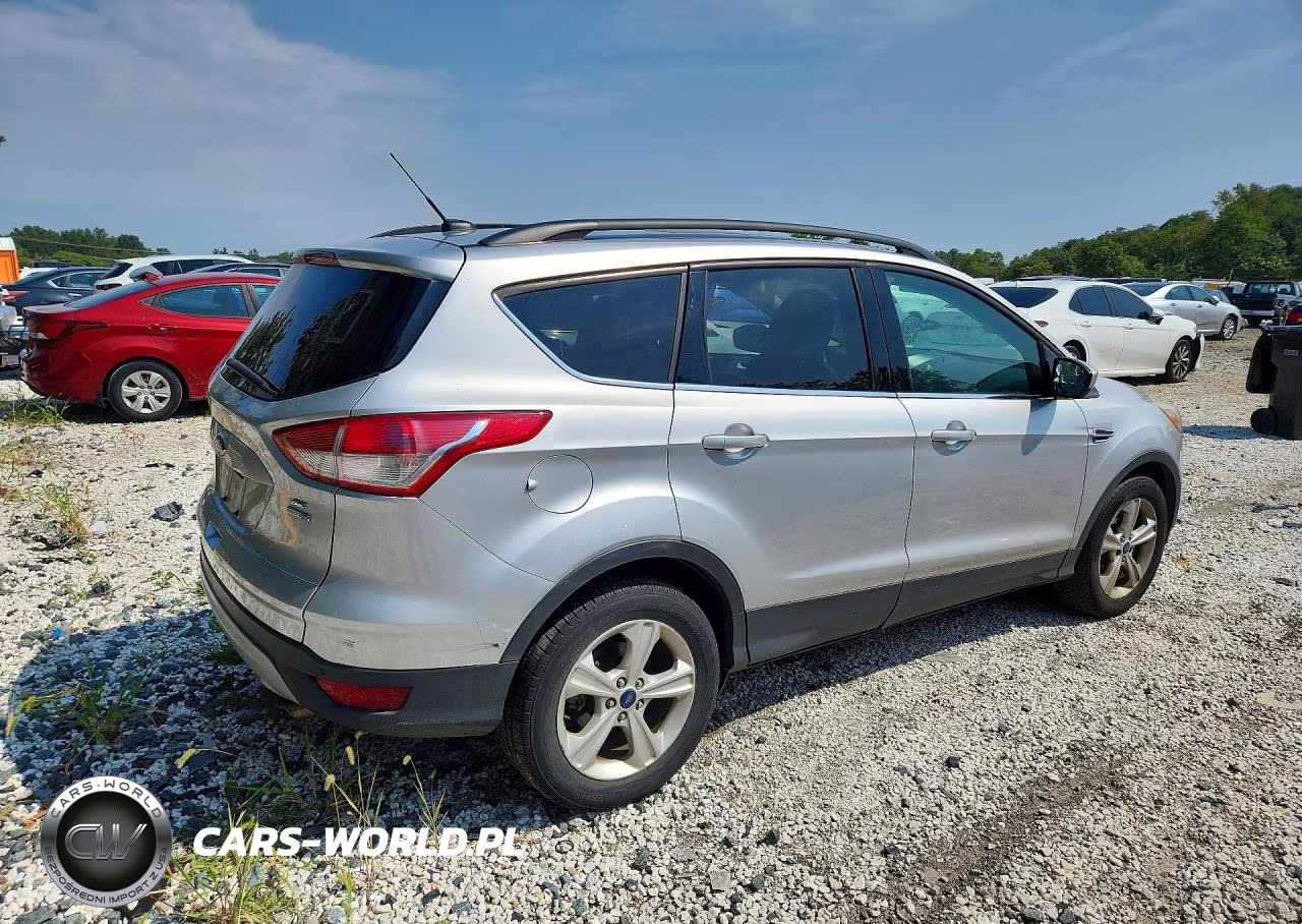 2015 Ford Escape Se VIN:1FMCU9GX1FUB10478 - 3