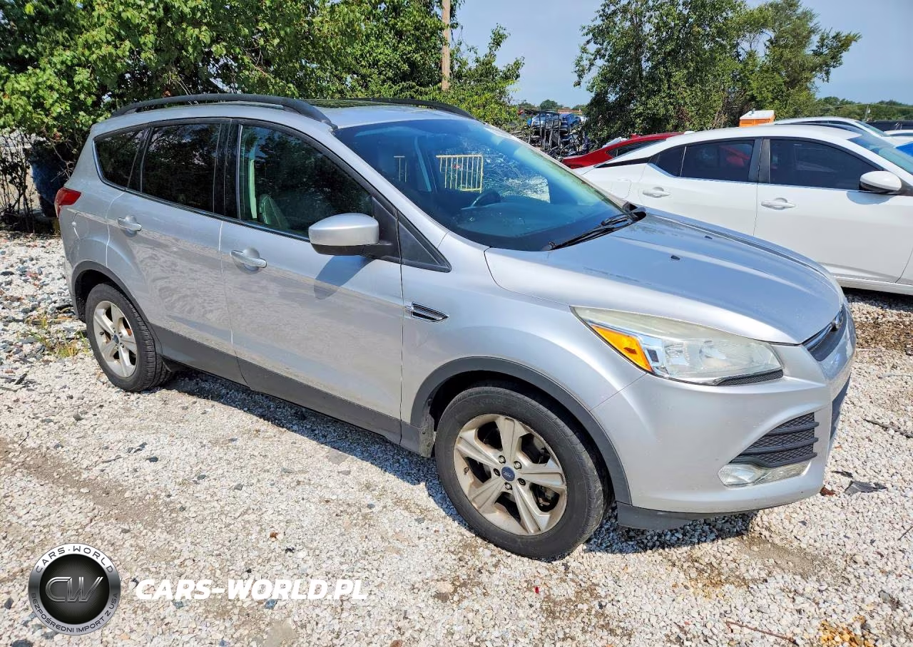 2015 Ford Escape Se VIN:1FMCU9GX1FUB10478 - 4