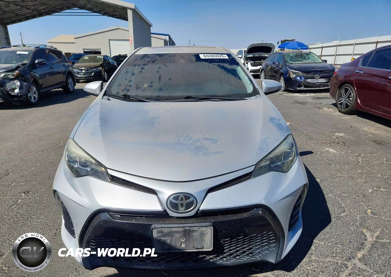 2017 Toyota Corolla Xse VIN:5YFBURHE0HP630684 - 5
