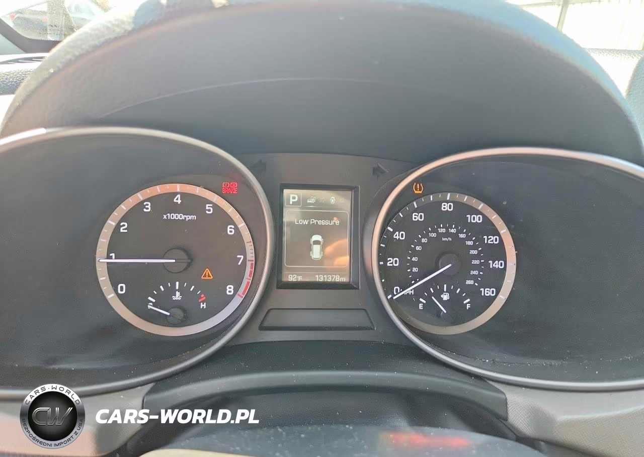 2017 Hyundai Santa Fe Sport 2.4L VIN:5XYZT3LB8HG397623 - 9