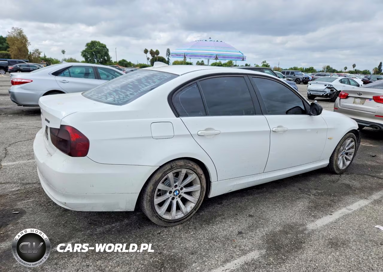 2011 BMW 328 I Sulev VIN:WBAPH5C57BF093463 - 3
