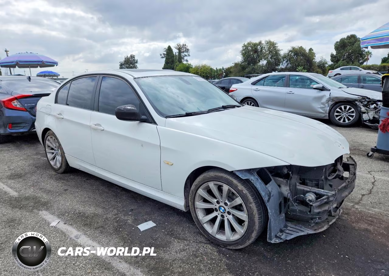 2011 BMW 328 I Sulev VIN:WBAPH5C57BF093463 - 4