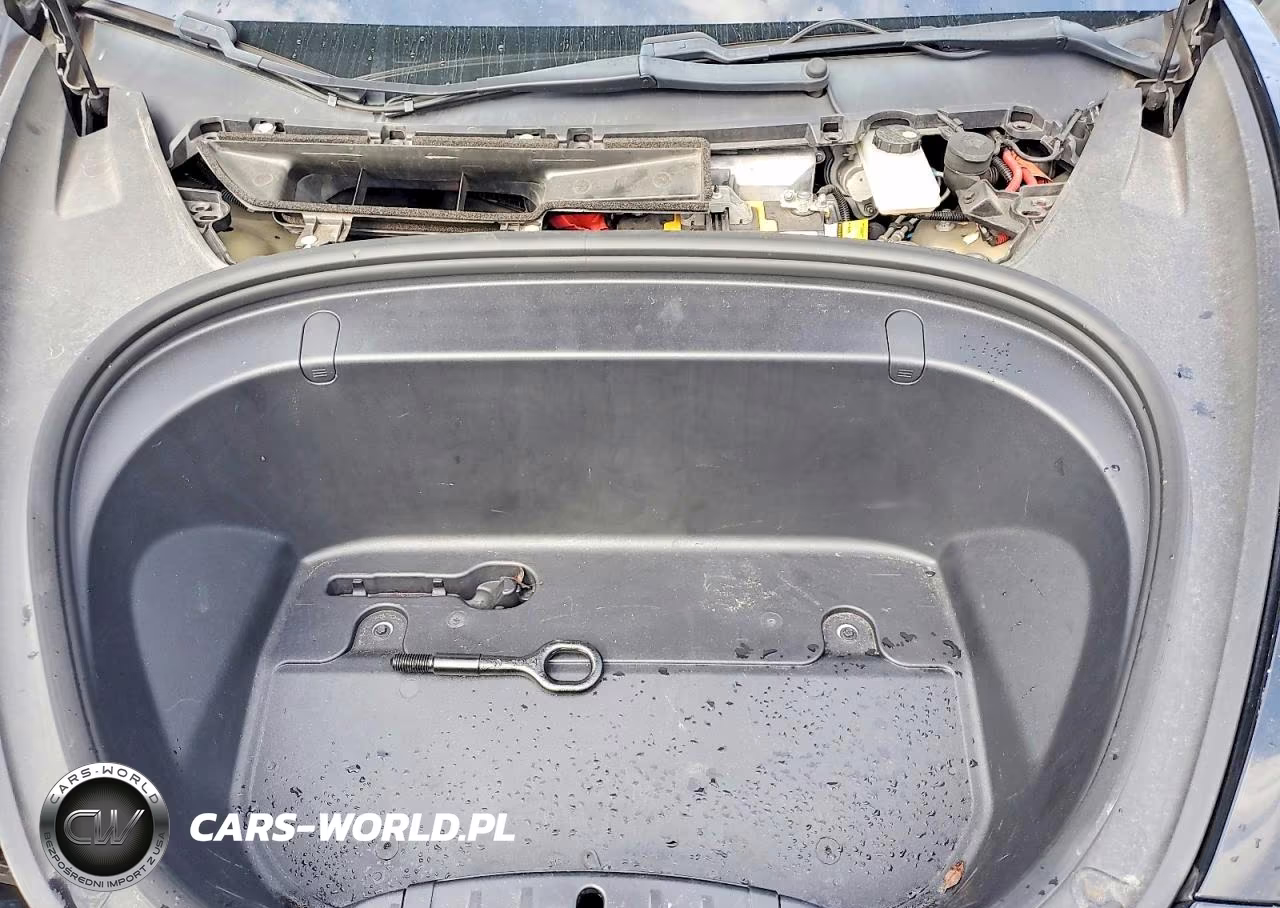 2019 Tesla Model 3 VIN:5YJ3E1EA1KF410705 - 11