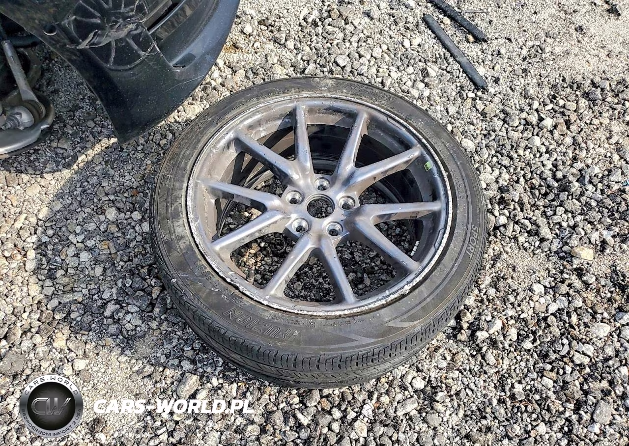 2019 Tesla Model 3 VIN:5YJ3E1EA1KF410705 - 12