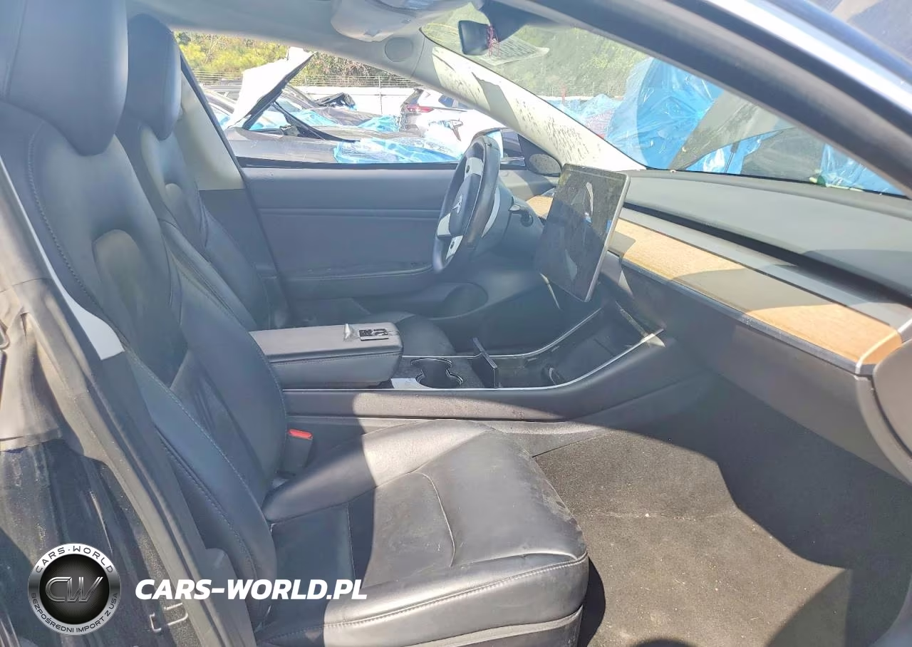 2019 Tesla Model 3 VIN:5YJ3E1EA1KF410705 - 7