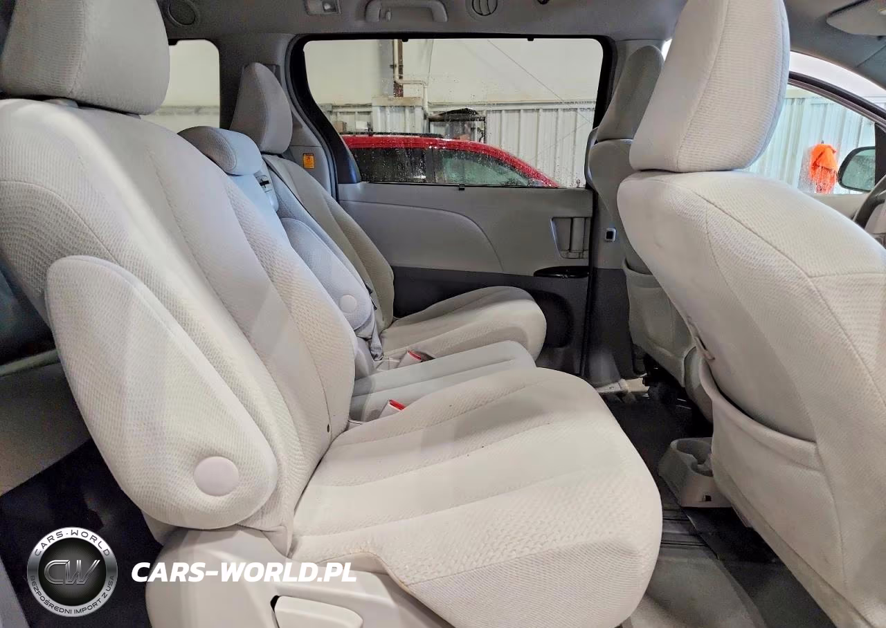 2012 Toyota Sienna Le VIN:5TDKK3DC4CS200423 - 11
