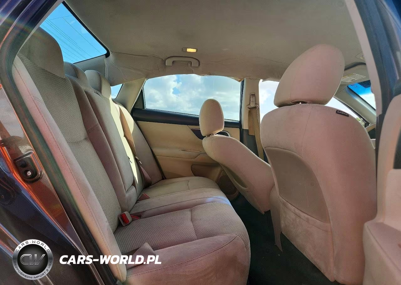 2015 Nissan Altima 2.5 Sv VIN:1N4AL3AP4FC134614 - 10