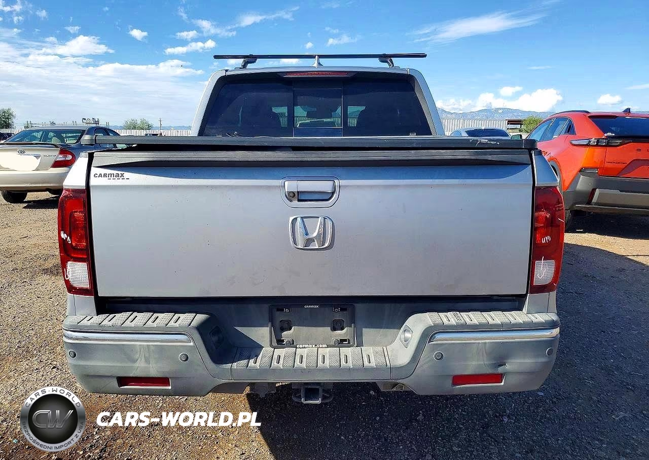 2017 Honda Ridgeline Rtl VIN:5FPYK3F78HB024490 - 6