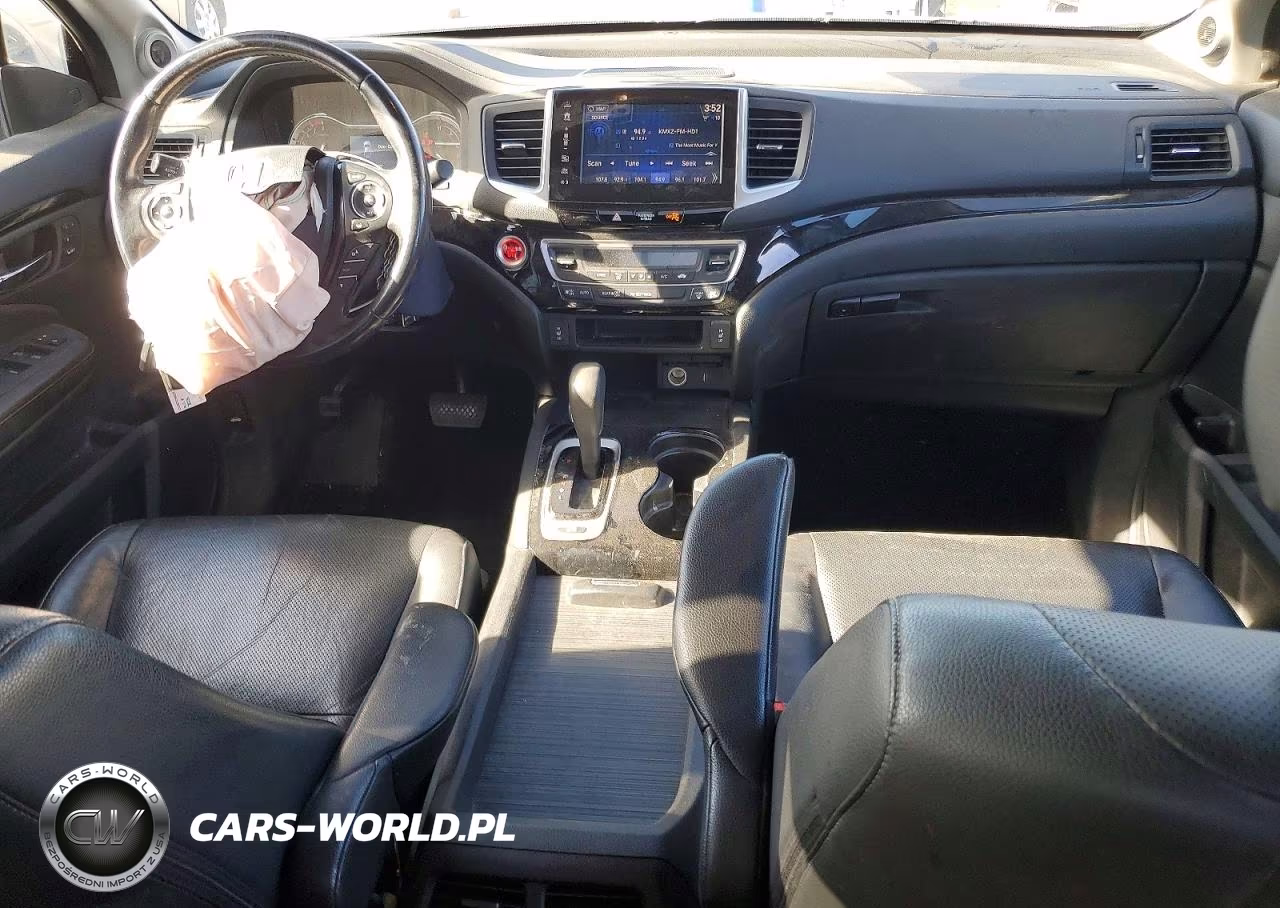 2017 Honda Ridgeline Rtl VIN:5FPYK3F78HB024490 - 8