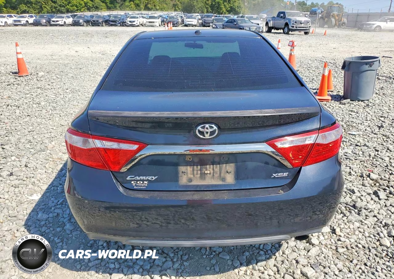 2015 Toyota Camry Xse VIN:4T1BF1FK7FU021690 - 6