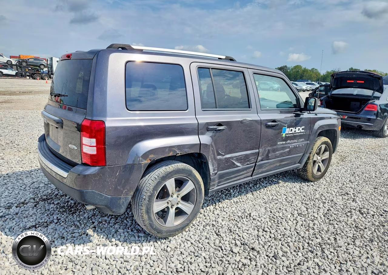2017 Jeep Patriot Latitude VIN:1C4NJRFB5HD210775 - 3