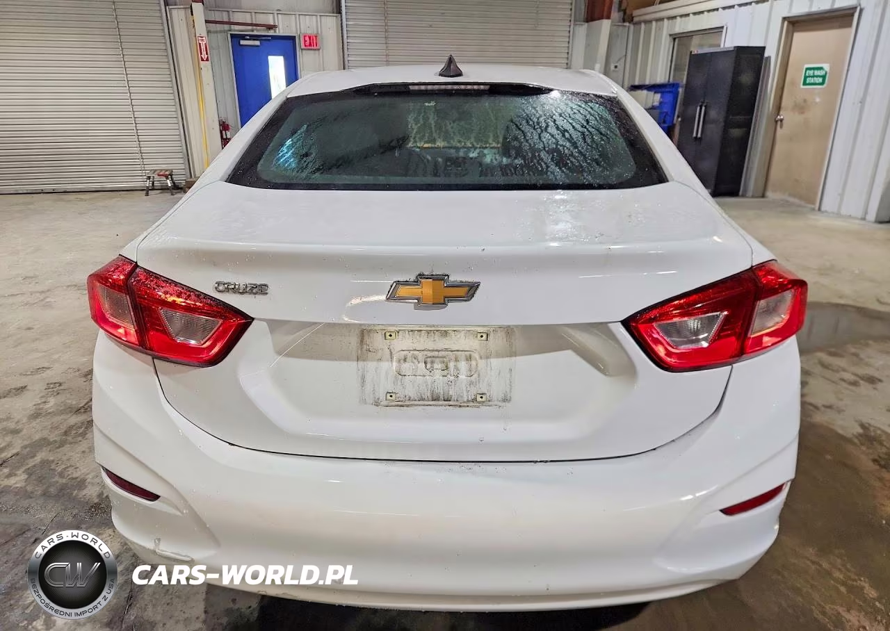 2018 Chevrolet Cruze Ls VIN:1G1BC5SM1J7218950 - 6