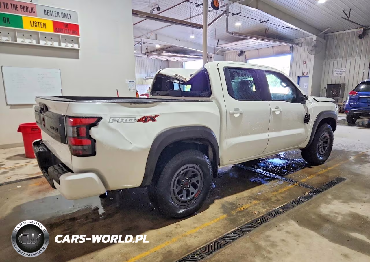 2026 Nissan Frontier Pro-4X VIN:1N6ED1EK1TN631550 - 3