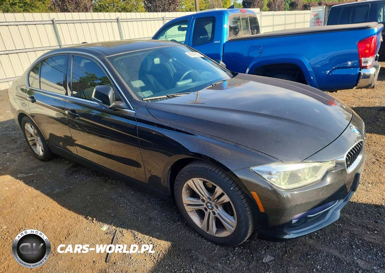 2018 BMW 330 Xi VIN:WBA8D9G53JNU68920 - 4