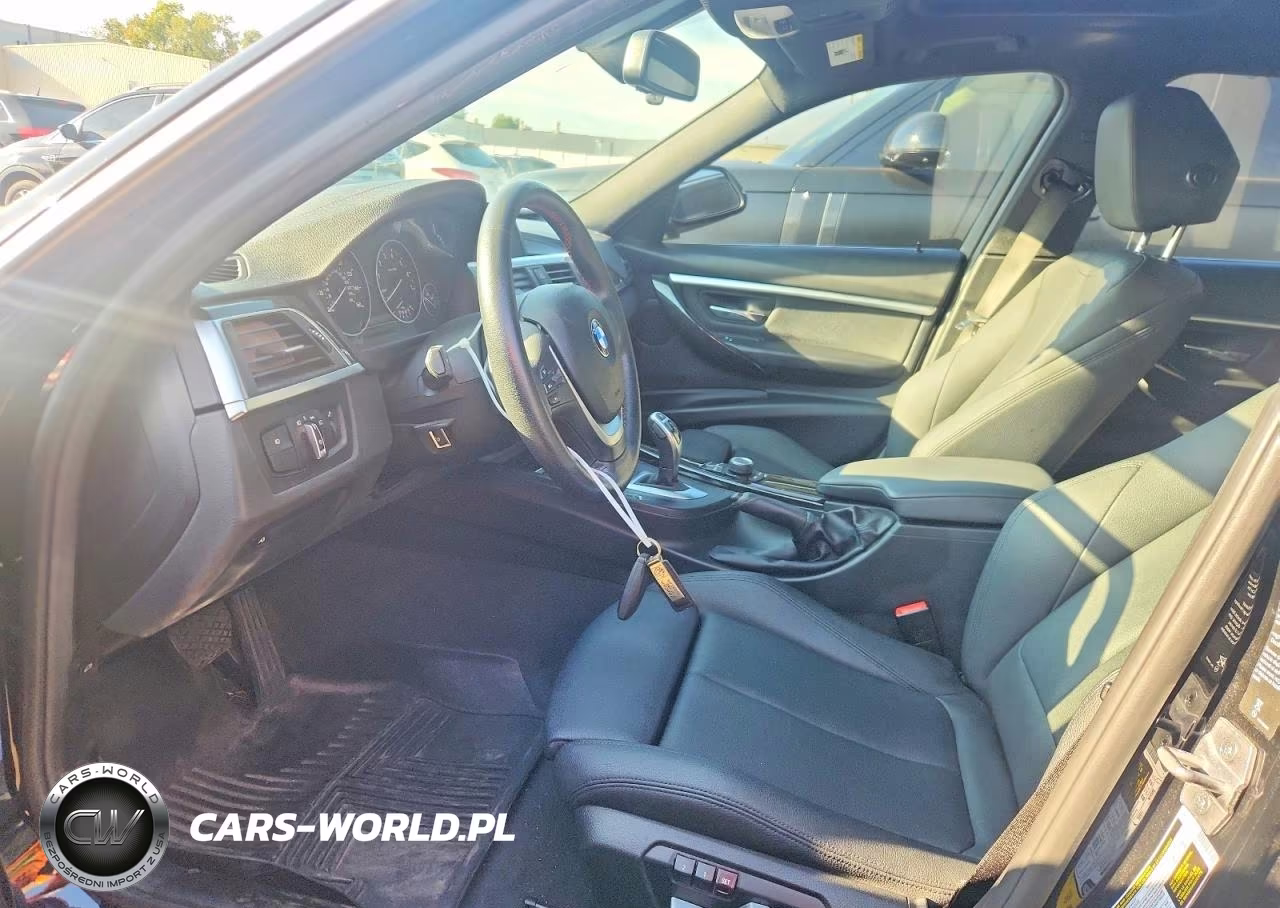 2018 BMW 330 Xi VIN:WBA8D9G53JNU68920 - 7