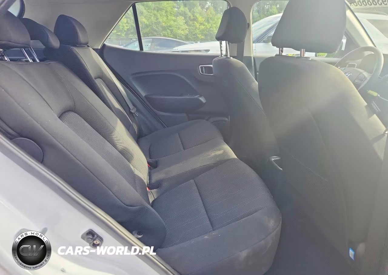 2022 Hyundai Venue Se VIN:KMHRB8A31NU186474 - 10