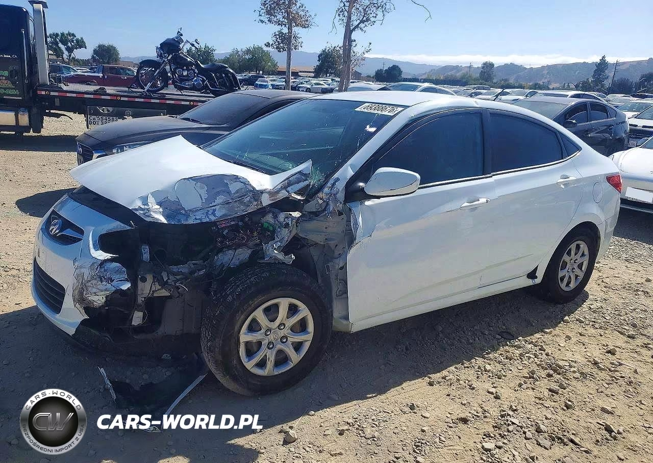 2014 Hyundai Accent Gls VIN:KMHCT4AE3EU613327 - 1