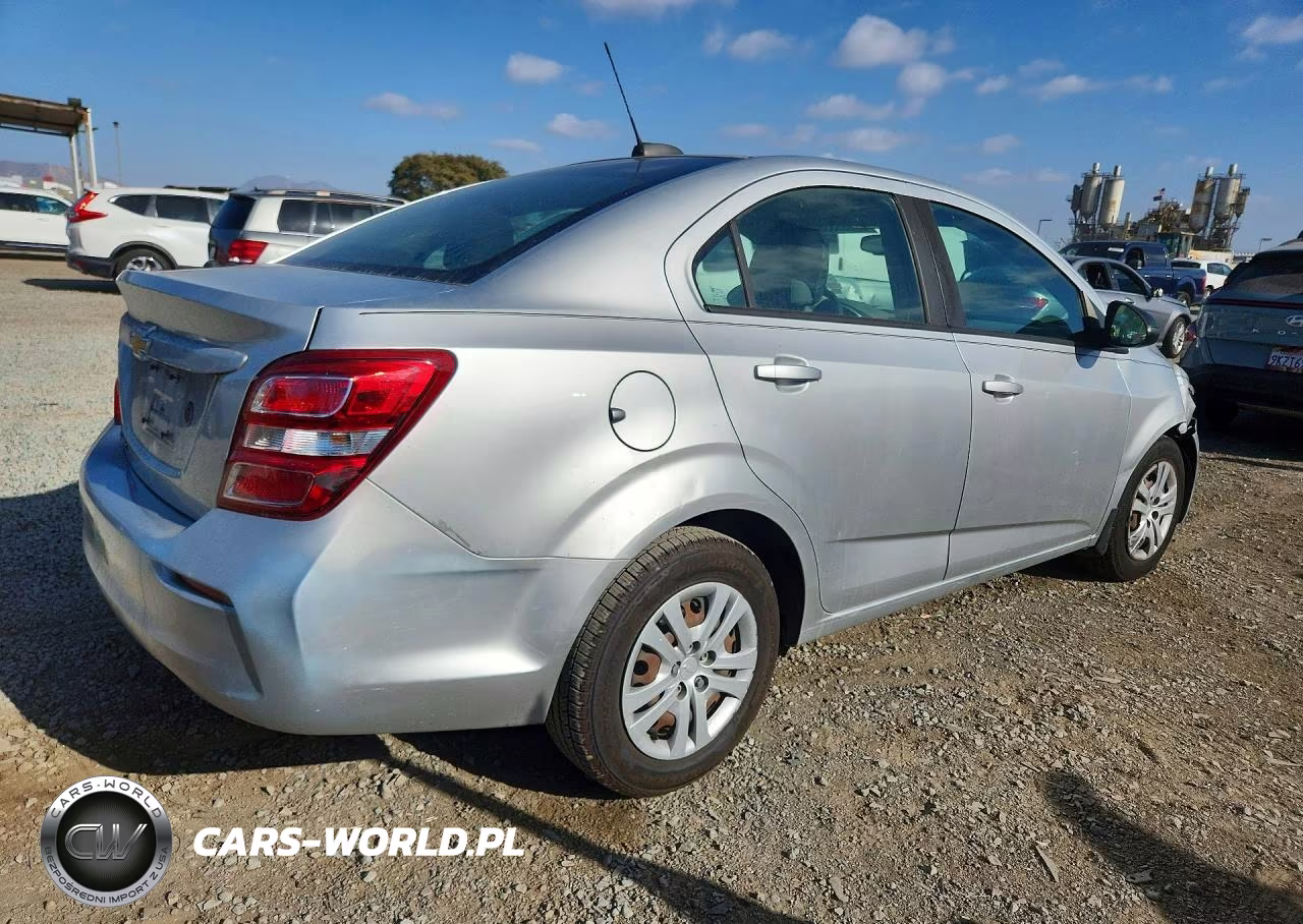 2017 Chevrolet Sonic Ls VIN:1G1JB5SH0H4135622 - 3