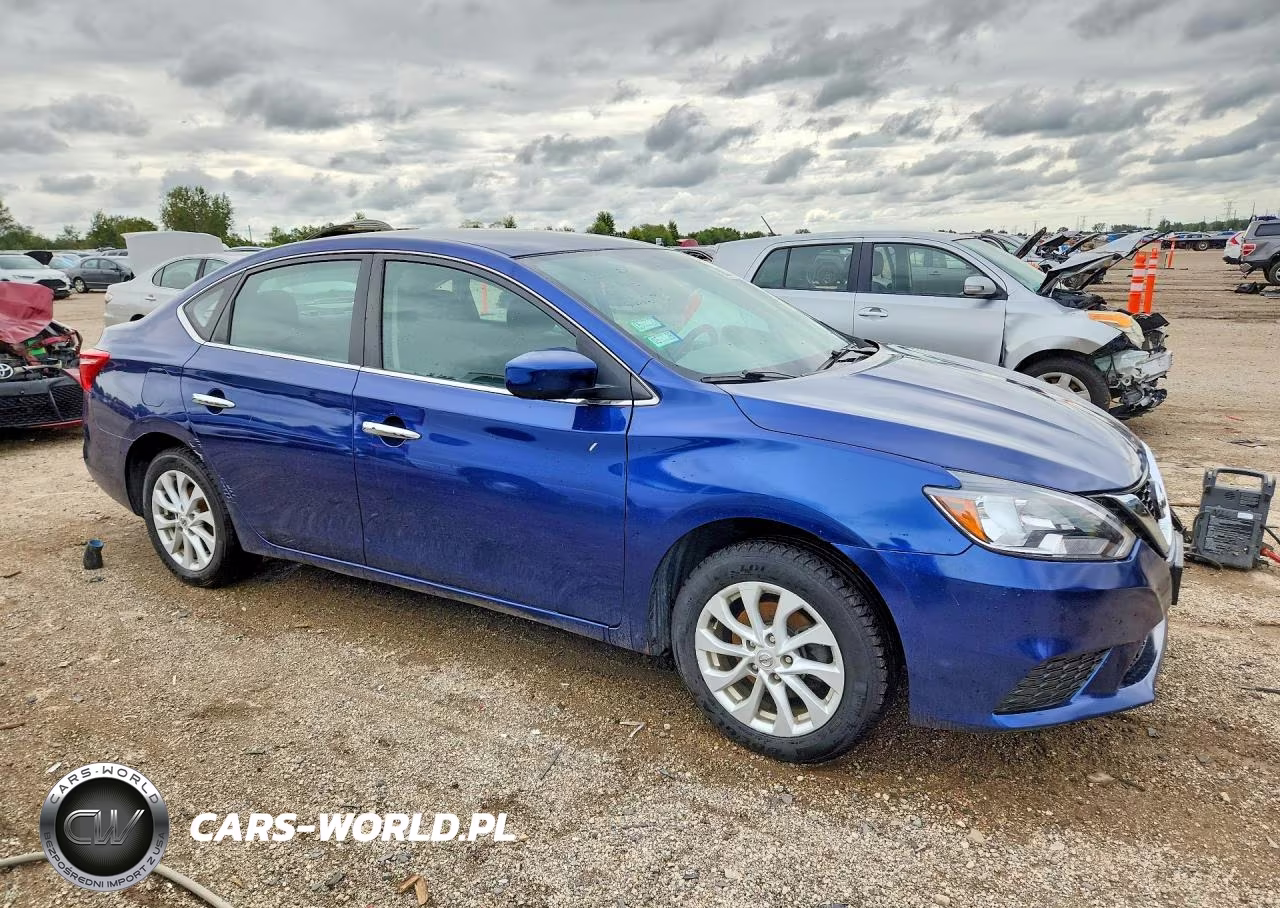 2018 Nissan Sentra Sv VIN:3N1AB7AP4JY220853 - 4