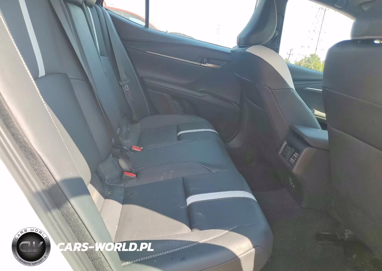 2025 Toyota Camry Se VIN:4T1DAACK7SU528921 - 10