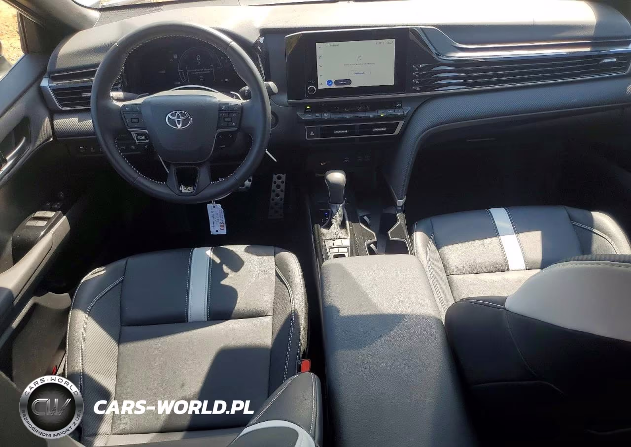 2025 Toyota Camry Se VIN:4T1DAACK7SU528921 - 8