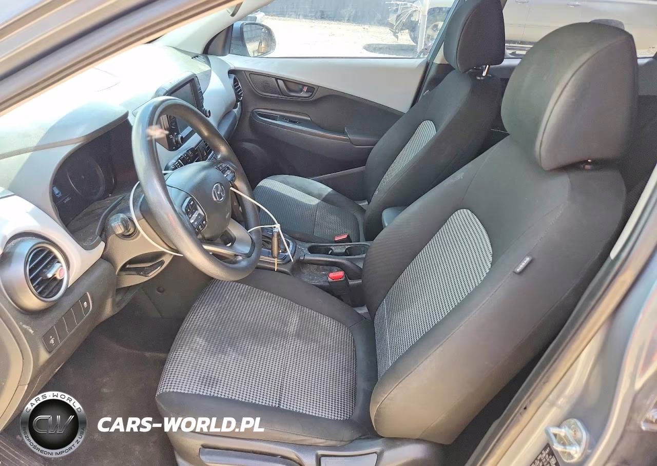 2018 Hyundai Kona Se VIN:KM8K12AA4JU066940 - 7