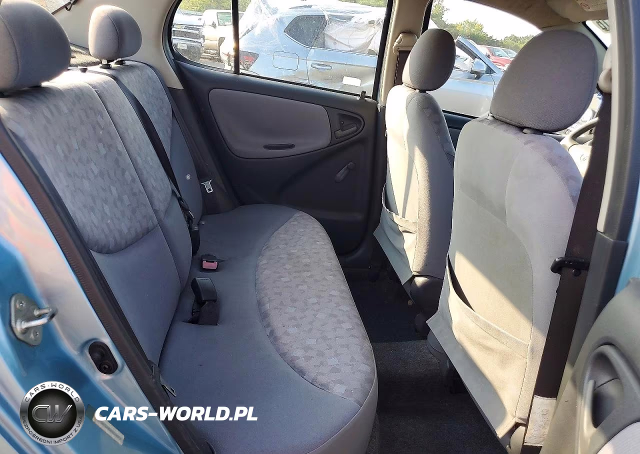 2002 Toyota Echo Base VIN:JTDBT123520220072 - 10