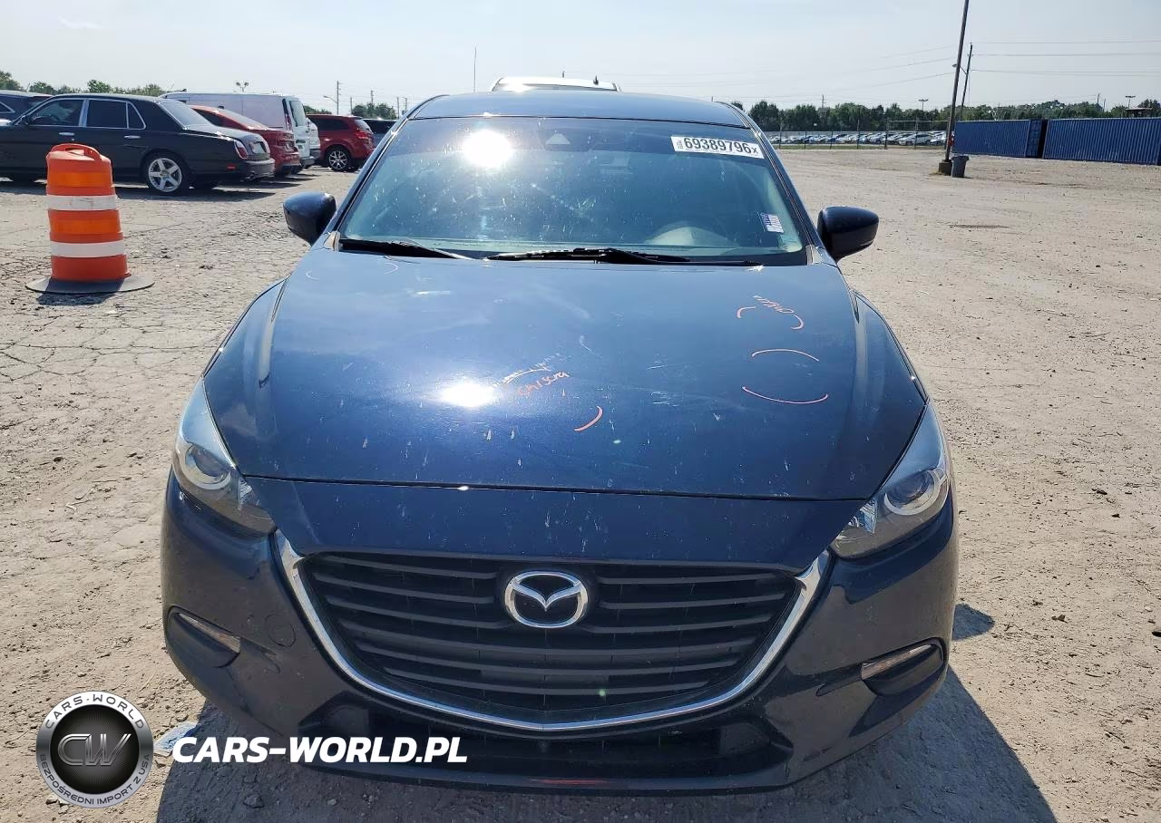 2018 Mazda 3 Touring VIN:3MZBN1V37JM164909 - 5