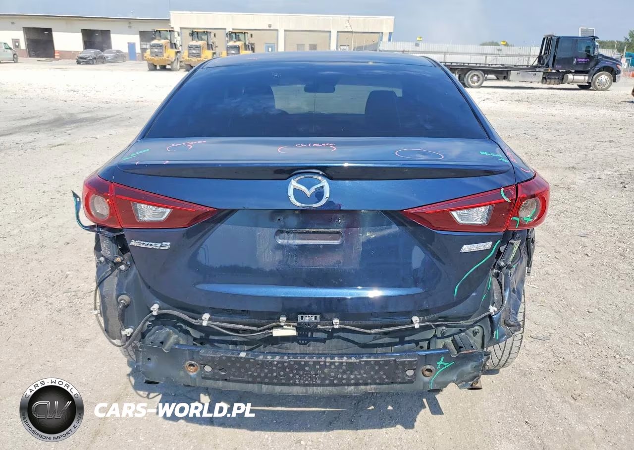 2018 Mazda 3 Touring VIN:3MZBN1V37JM164909 - 6