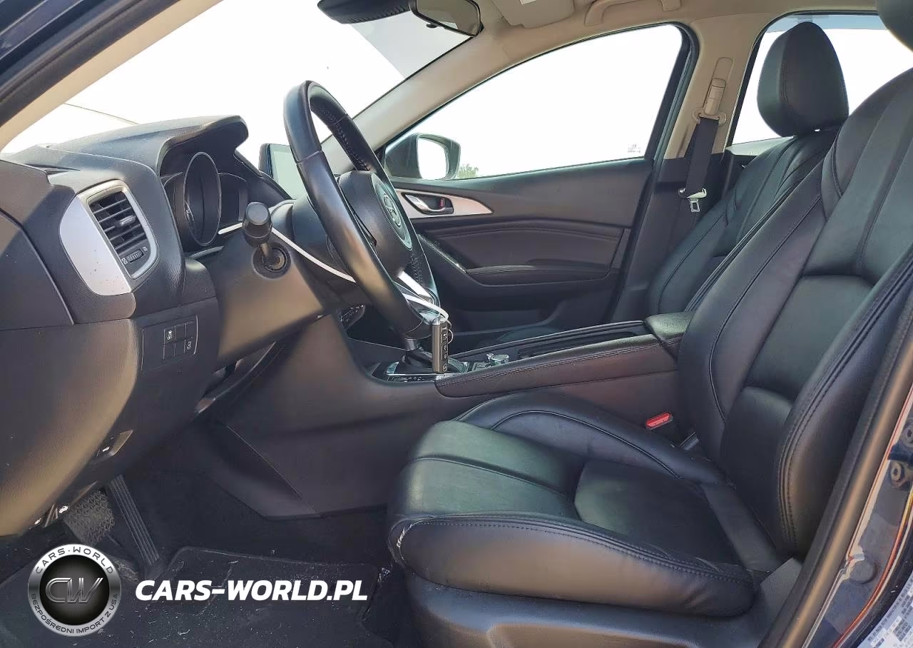 2018 Mazda 3 Touring VIN:3MZBN1V37JM164909 - 7