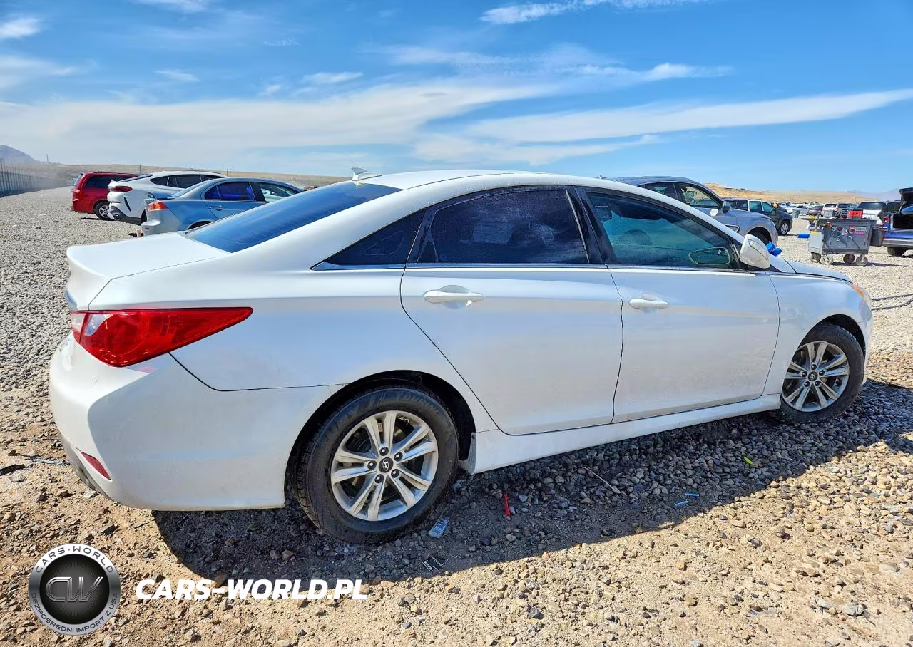 2014 Hyundai Sonata Gls VIN:5NPEB4AC8EH929816 - 3