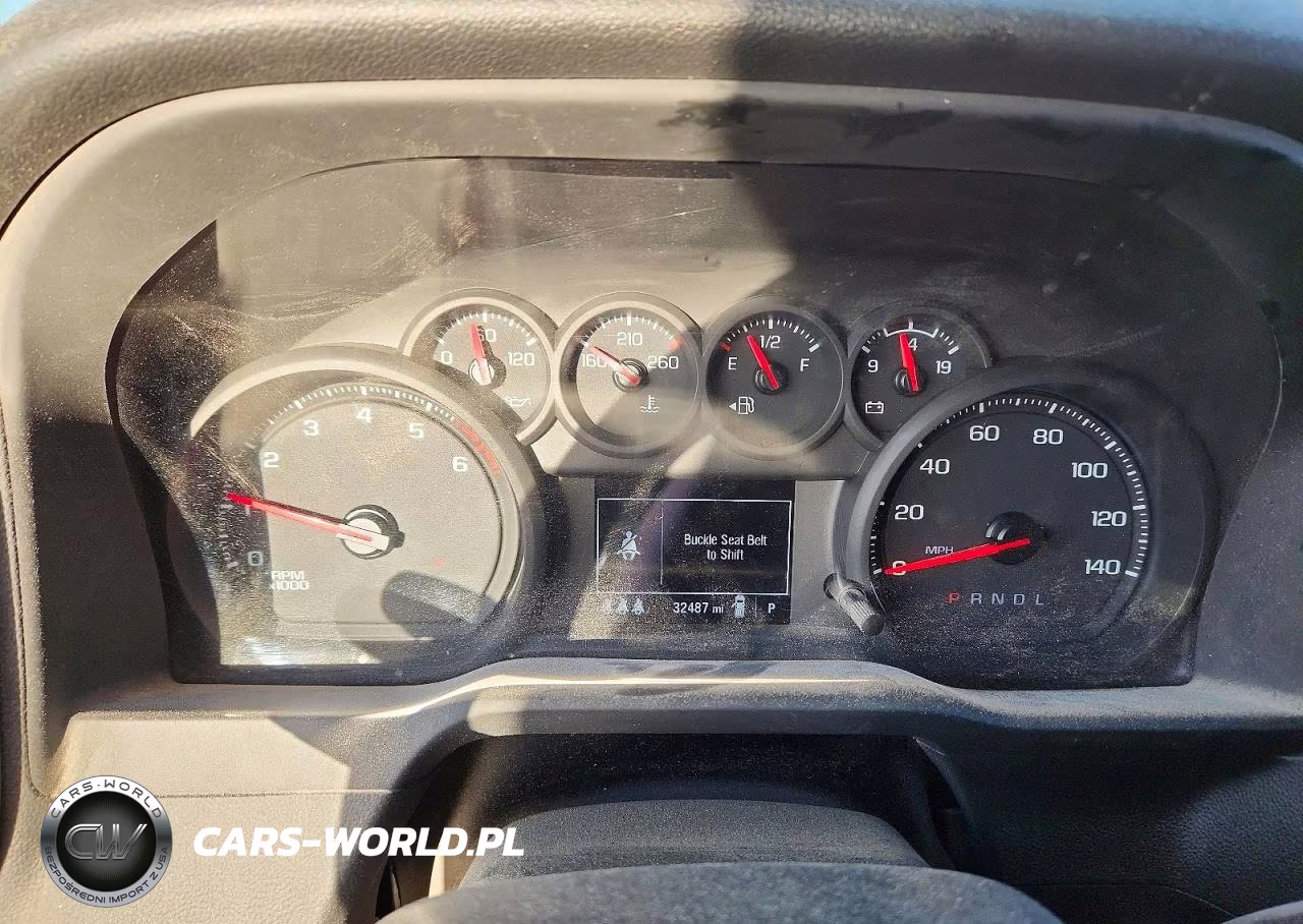 2025 Chevrolet Silverado C2500 Heavy Duty VIN:1GC4ALE73SF272094 - 9