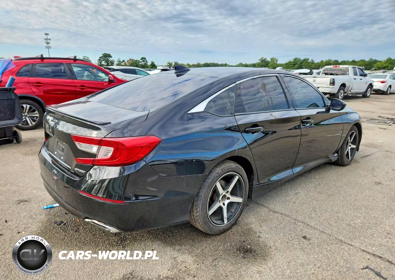 2018 Honda Accord Sport VIN:1HGCV1F34JA020562 - 3