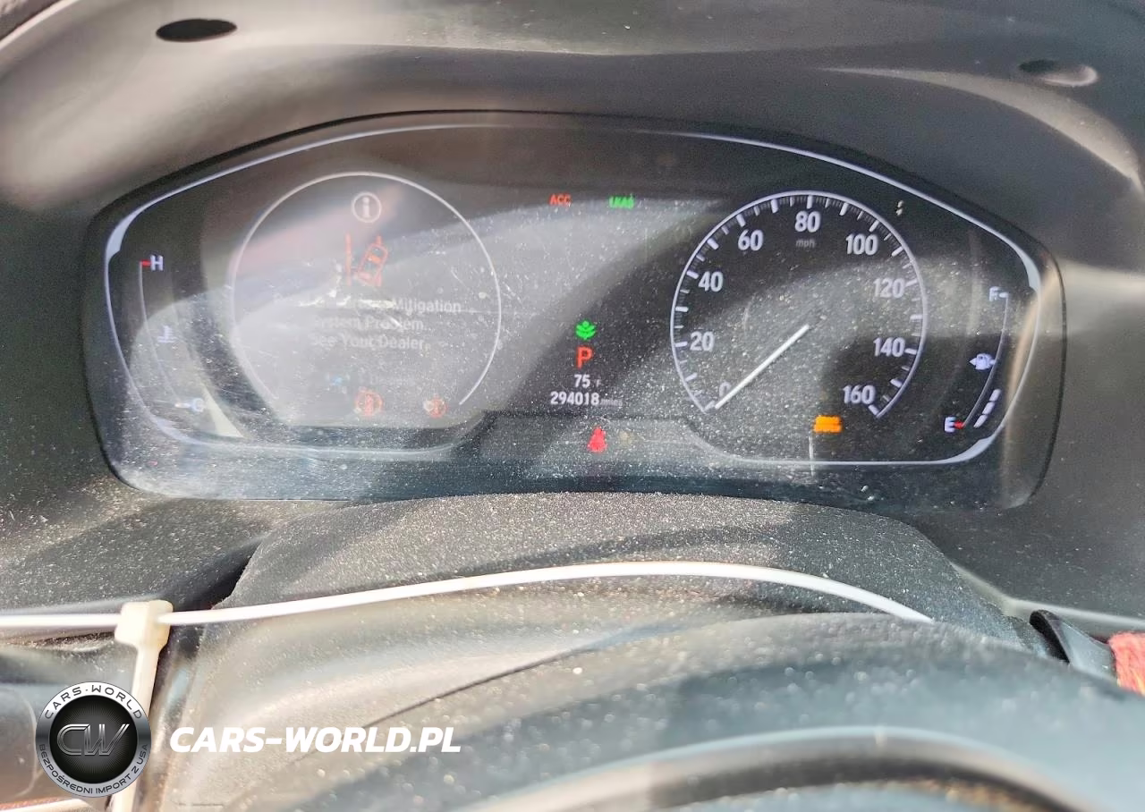 2018 Honda Accord Sport VIN:1HGCV1F34JA020562 - 9