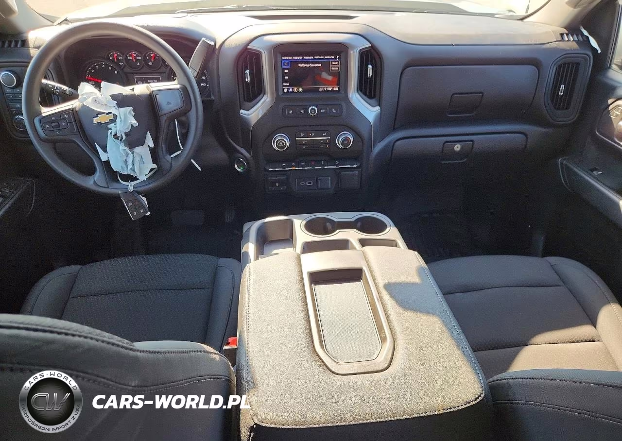 2026 Chevrolet Silverado K1500 VIN:1GCUKAED1TZ402266 - 8
