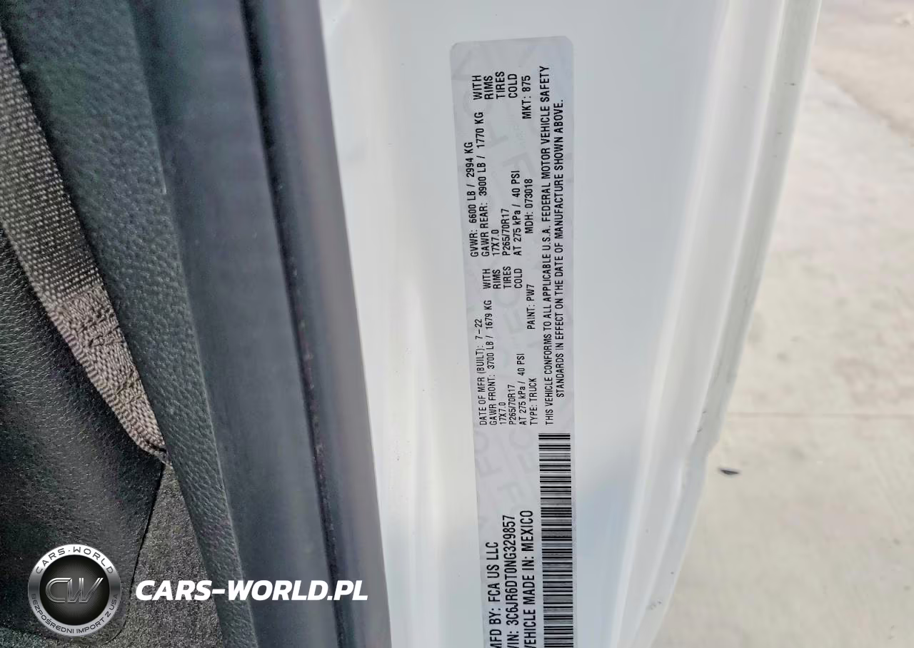 2022 Ram 1500 Classic Tradesman VIN:3C6JR6DT0NG329857 - 12