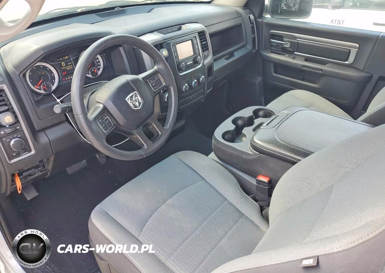 2022 Ram 1500 Classic Tradesman VIN:3C6JR6DT0NG329857 - 8