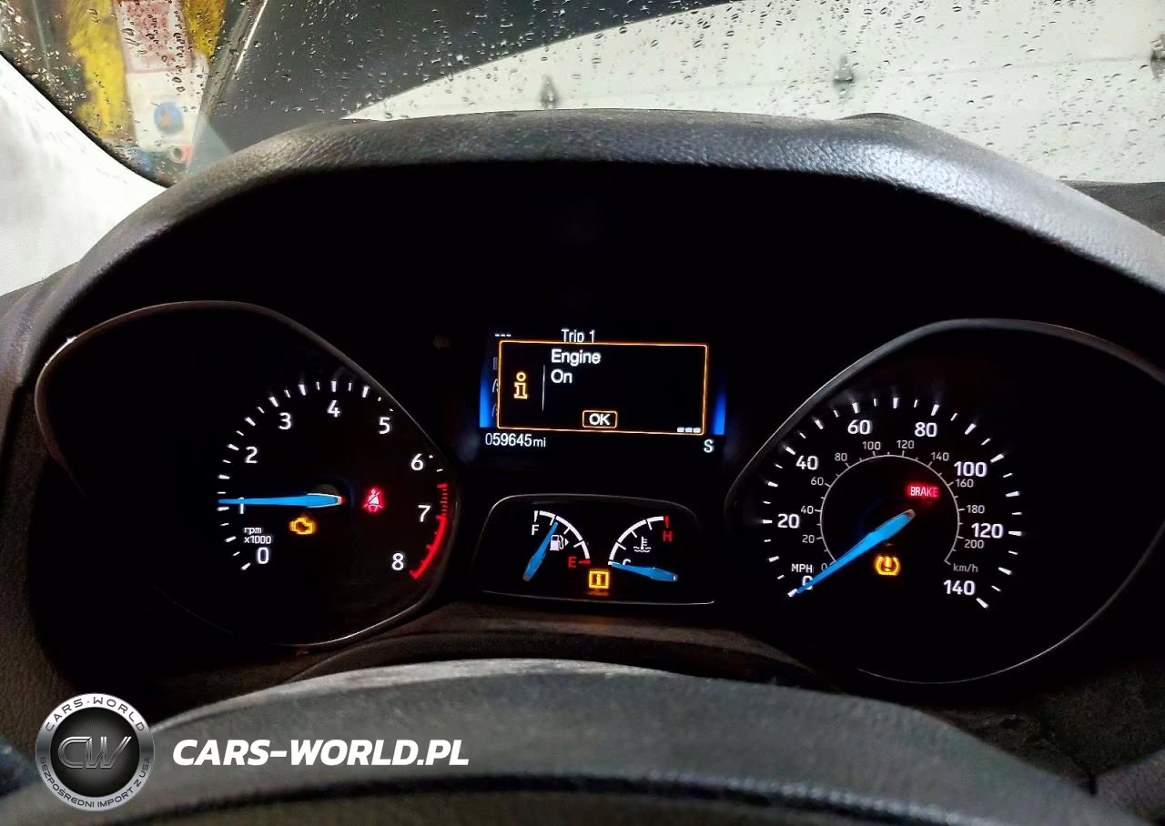 2018 Ford Focus Se VIN:1FADP3FE1JL301223 - 9